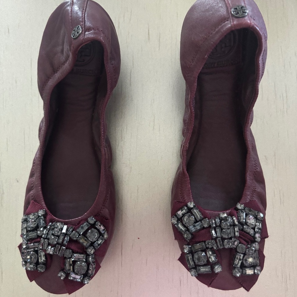 Tory Burch maroon ballet flats size 8M